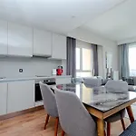 Apartamento Lux 1 1 Saloon *