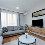Apartamento Lux 1 1 Saloon Istambul