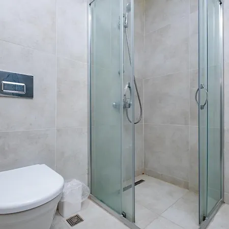 Lux 1 1 Saloon * اسطنبول