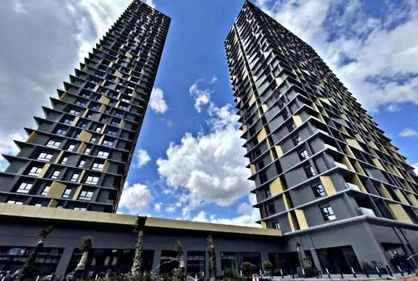 Lux 1 1 Saloon Istambul