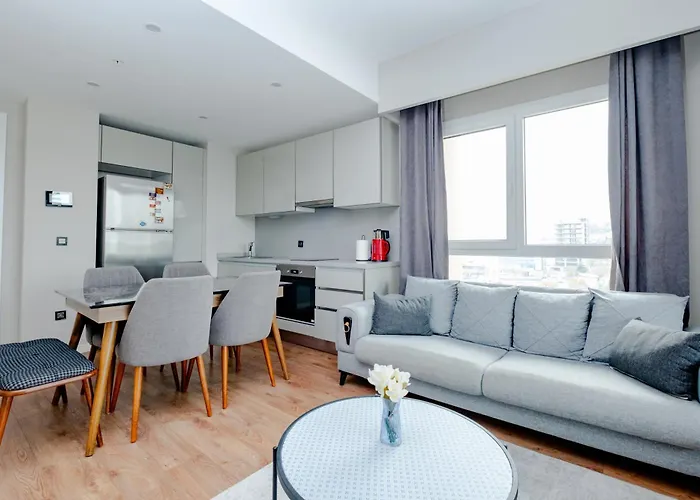 Lux 1 1 Saloon Apartment *