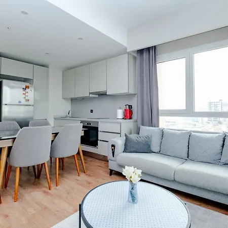 Lux 1 1 Saloon Apartment *